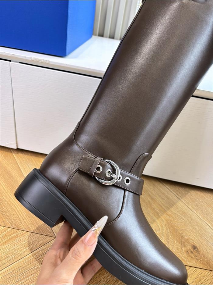 20251128172426832 500